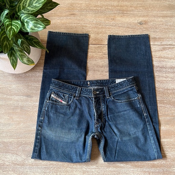 Diesel | Jeans | Diesel Larkee Wash 088z Regular Straight W33 L34 | Poshmark